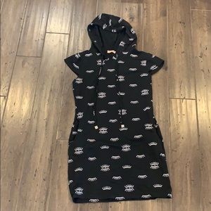 Black lash wink cover up dress